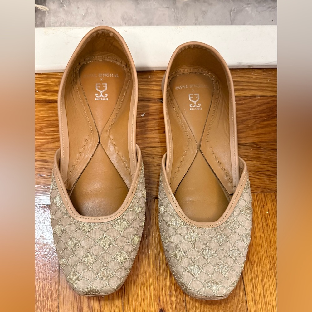 Royal Enfield Women's Tan Loafers